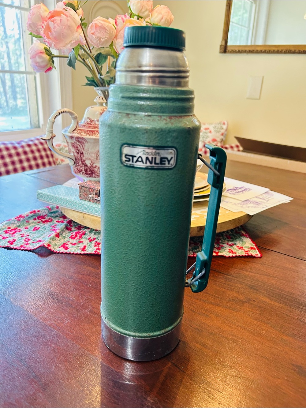 4 for $25! Vintage Stanley Evergreen Classic Vacuum Bottle with Handle